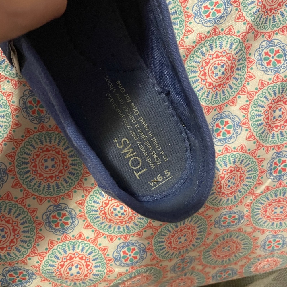 Blue Toms - Picture 2 of 6